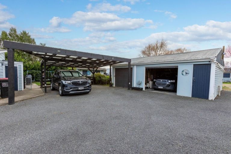 Photo of property in 1 Vogel Street, Woodville, 4920