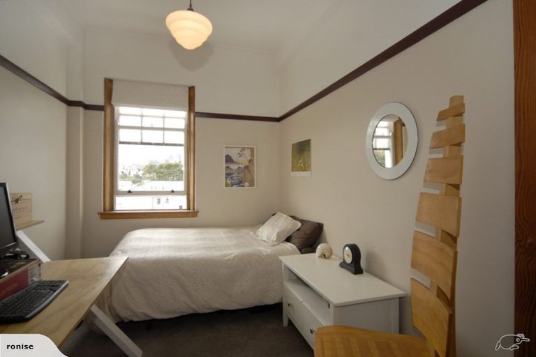 Photo of property in Blythswood Flats, 15/3f Aro Street, Aro Valley, Wellington, 6021