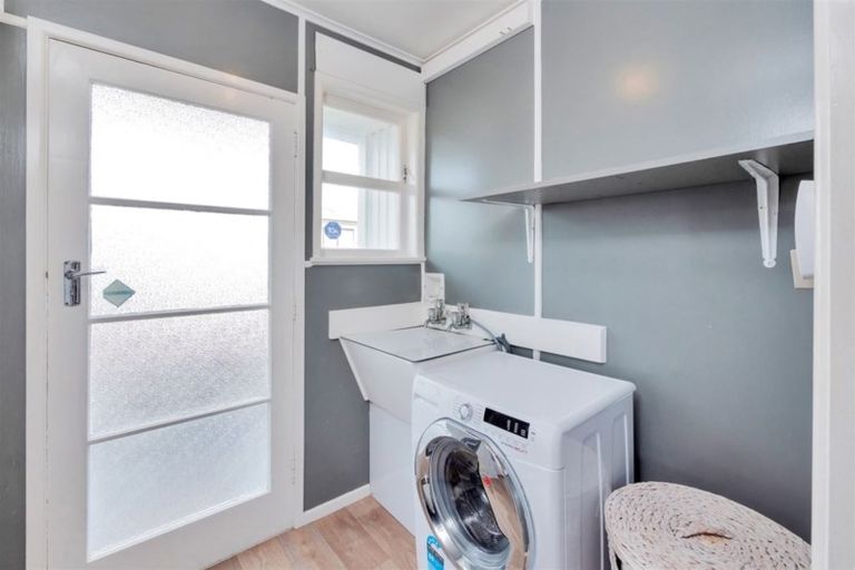 Photo of property in 20 Riserra Drive, Ranui, Auckland, 0612
