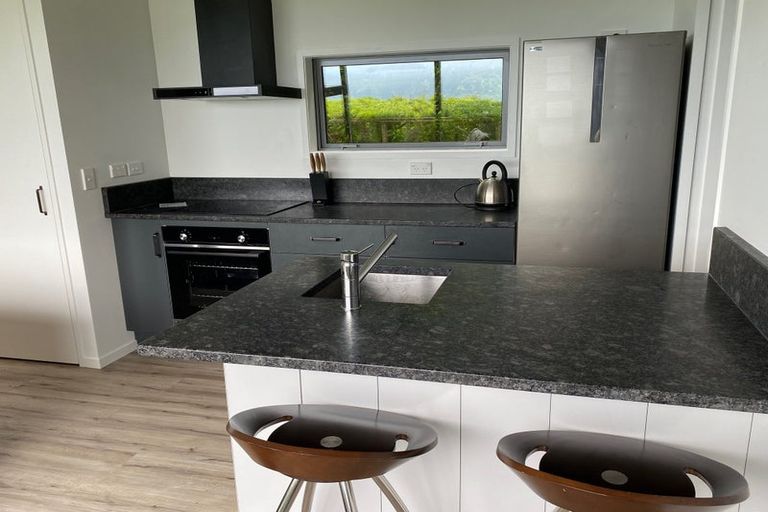 Photo of property in 23 Signallers Grove, Strathmore Park, Wellington, 6022