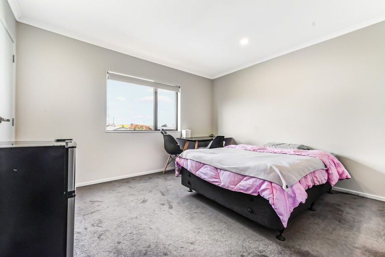 Photo of property in 90u2 Carrington Avenue, Silverdale, Hamilton, 3216
