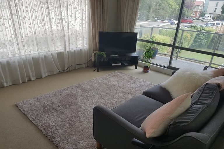 Photo of property in 9/245 Montreal Street, Christchurch Central, Christchurch, 8013