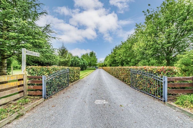 Photo of property in 34 Stott Drive, Darfield, 7571