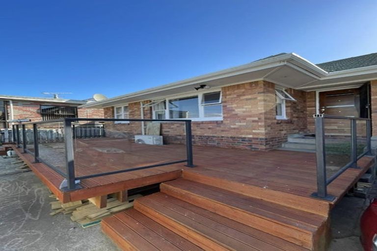 Photo of property in 2/37 Clendon Avenue, Papatoetoe, Auckland, 2025