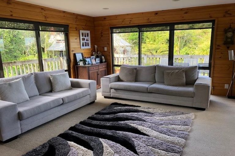 Photo of property in 46a Colonial Road, Birkenhead, Auckland, 0626