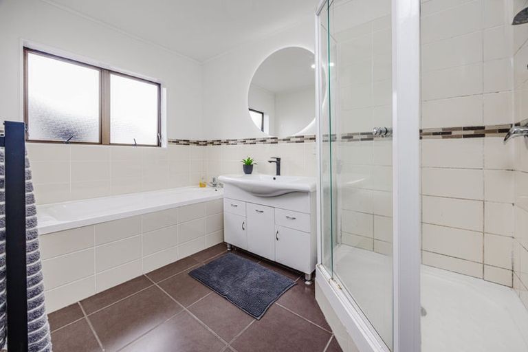 Photo of property in 36 Brylee Drive, Conifer Grove, Takanini, 2112