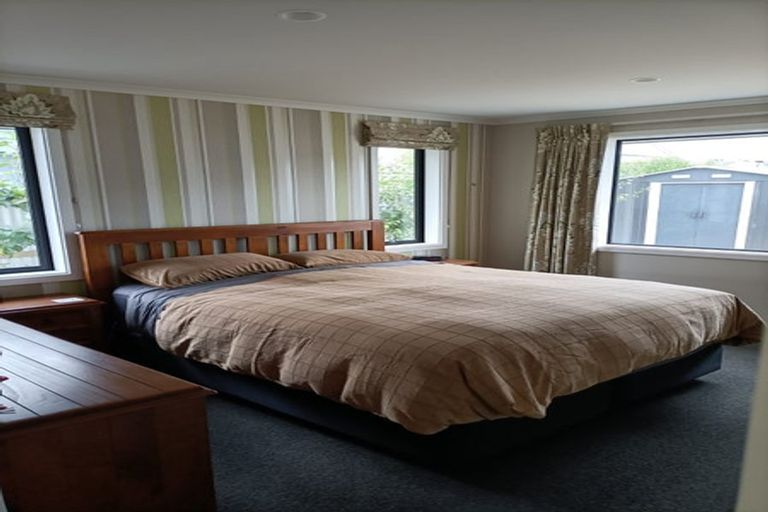 Photo of property in 16 Johnstone Street, Tinwald, Ashburton, 7700