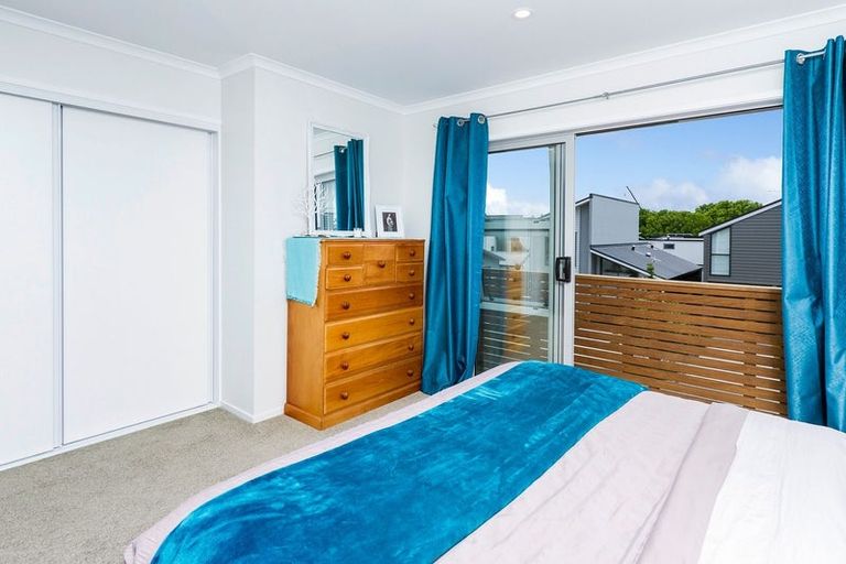 Photo of property in 41 Liquidambar Drive, Hobsonville, Auckland, 0616