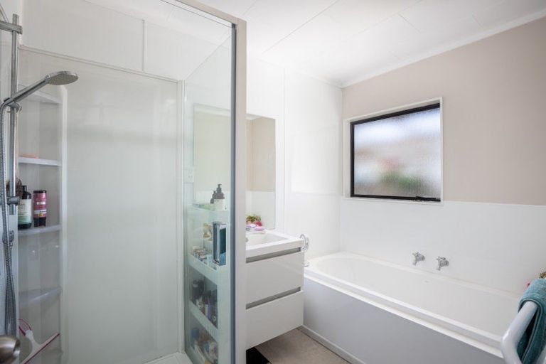 Photo of property in 12 Pratt Street, Waitara, 4320