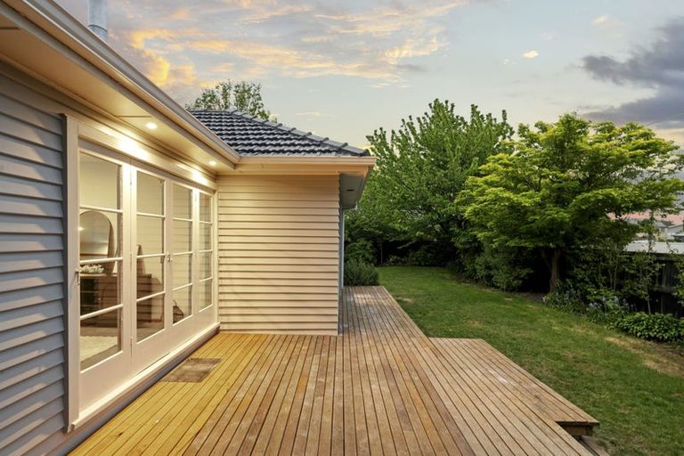Photo of property in 22 Mary Street, Papanui, Christchurch, 8053