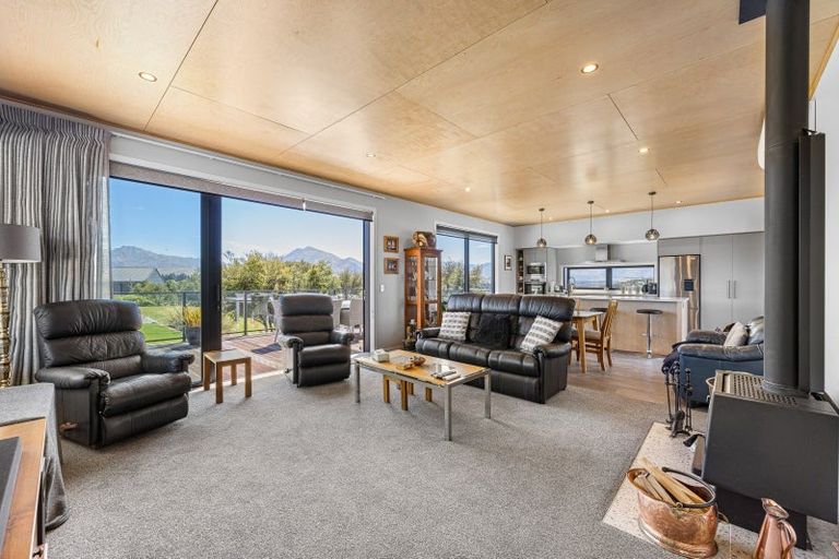 Photo of property in 6 Nokomai Street, Wanaka, 9305