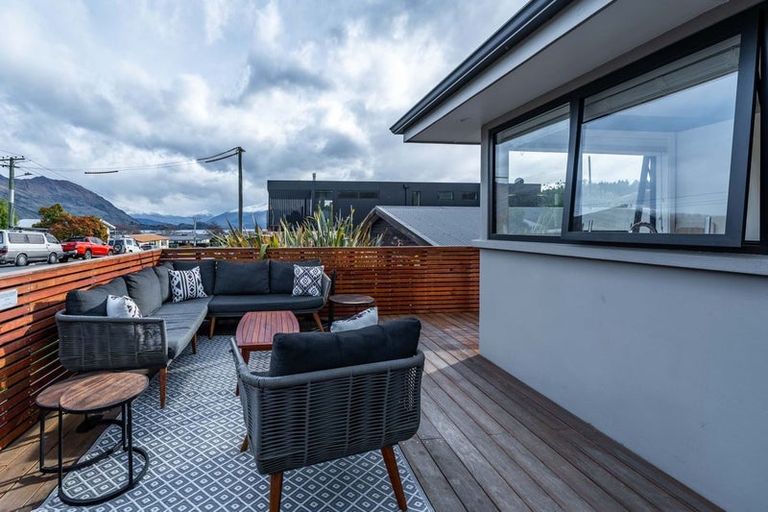 Photo of property in 84 Helwick Street, Wanaka, 9305