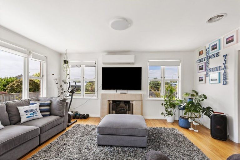 Photo of property in 20 Cook Street, Carters Beach, Westport, 7825