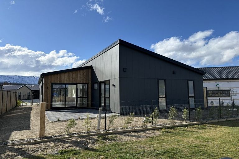 Photo of property in 8 Bragato Way, Cromwell, 9310