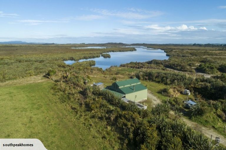 Photo of property in 23/23 Alma Road, Westport, 7892