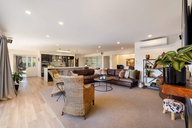 Photo of property in 2 Ormandy Court, Amberley, 7410