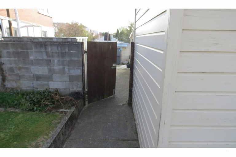 Photo of property in 6 Sutter Street, Seaview, Timaru, 7910