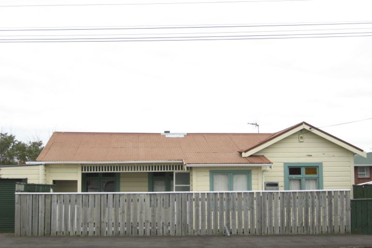 Photo of property in 166 Tukapa Street, Westown, New Plymouth, 4310