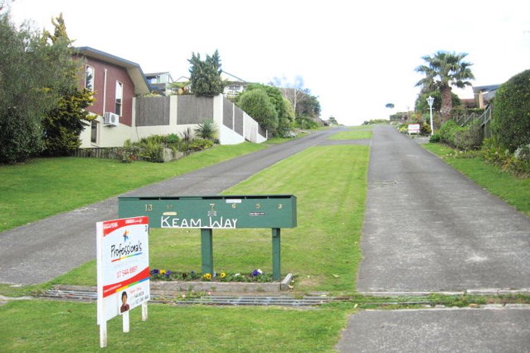 Photo of property in 7 Keam Way, Welcome Bay, Tauranga, 3112