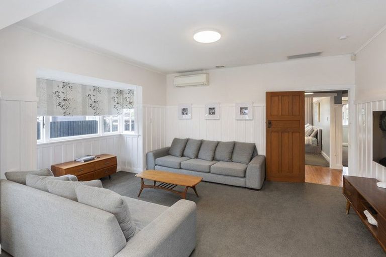 Photo of property in 163 Mays Road, St Albans, Christchurch, 8052