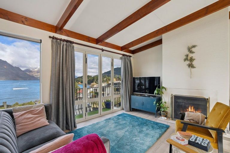 Photo of property in 3/6 Suburb Street, Queenstown, 9300