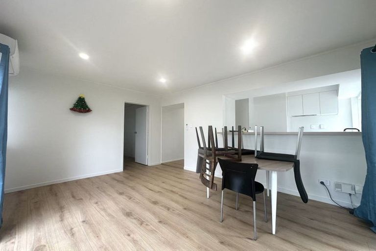 Photo of property in 18 Archers Road, Glenfield, Auckland, 0629