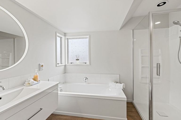 Photo of property in 3/251 Memorial Avenue, Burnside, Christchurch, 8053