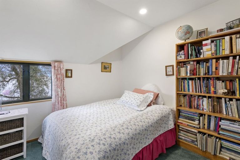 Photo of property in 84a Hinau Street, Riccarton, Christchurch, 8041