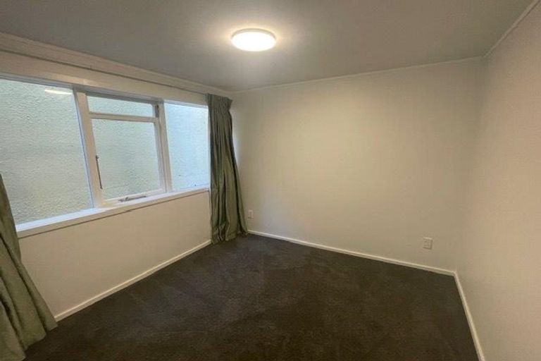 Photo of property in 4 Raroa Road, Kelburn, Wellington, 6012