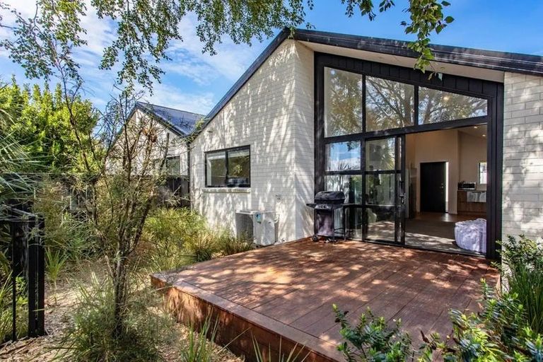 Photo of property in 68d Proctor Street, Papanui, Christchurch, 8053