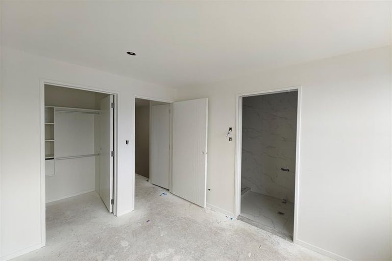 Photo of property in 13/13 Grove Lane, Pakuranga, Auckland, 2010