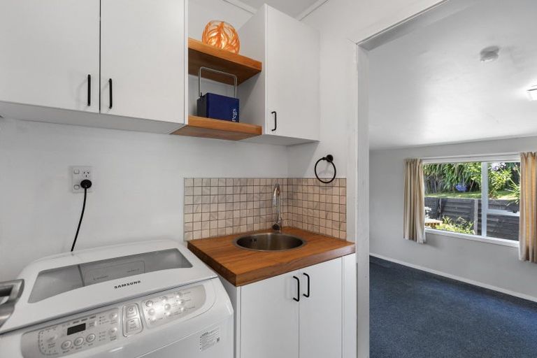 Photo of property in 2/23 Tahurangi Place, Spotswood, New Plymouth, 4310