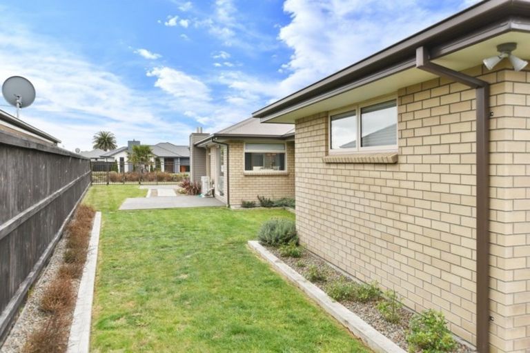 Photo of property in 14 Rapley Street, Kaiapoi, 7630