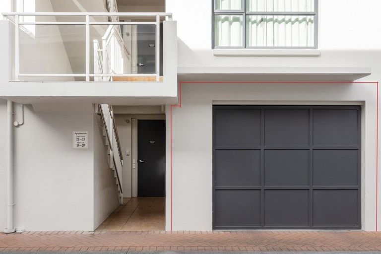 Photo of property in Capri Apartments, 5 The Mall, Mount Maunganui, 3116