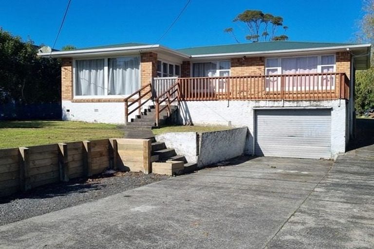 Photo of property in 506 Swanson Road, Ranui, Auckland, 0612
