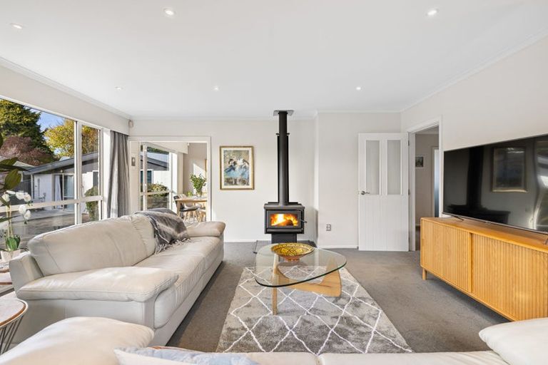 Photo of property in 49 Cullahill Street, Harewood, Christchurch, 8051