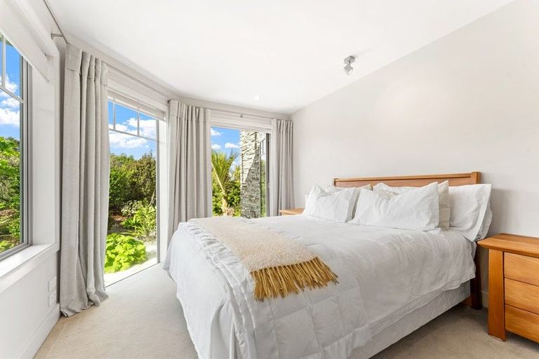Photo of property in 19 Little Compton Mews, Snells Beach, 0920