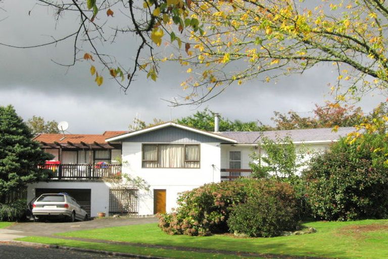 Photo of property in 28 Chartwell Drive, Tokoroa, 3420