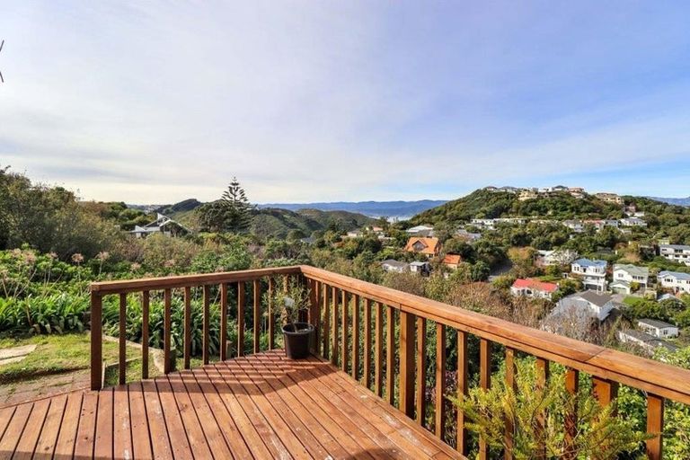 Photo of property in 21 Orissa Crescent, Broadmeadows, Wellington, 6035