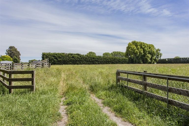 Photo of property in 23 Neeves Road, Kaiapoi, 7691