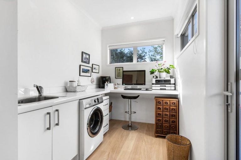 Photo of property in 59b Simpson Road, Papamoa Beach, Papamoa, 3118
