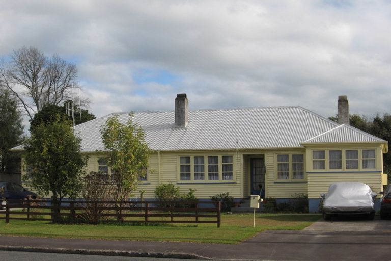 Photo of property in 9 Casey Avenue, Fairfield, Hamilton, 3214