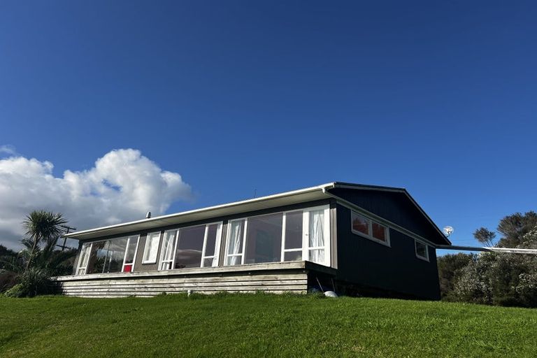 Photo of property in 452 Pahi Road, Pahi, Paparoa, 0571