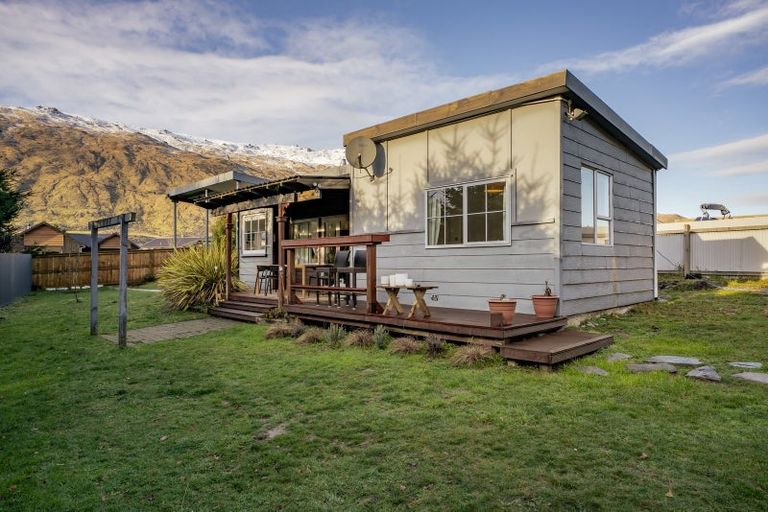 Photo of property in 51 Oxford Street, Kingston, Athol, 9793
