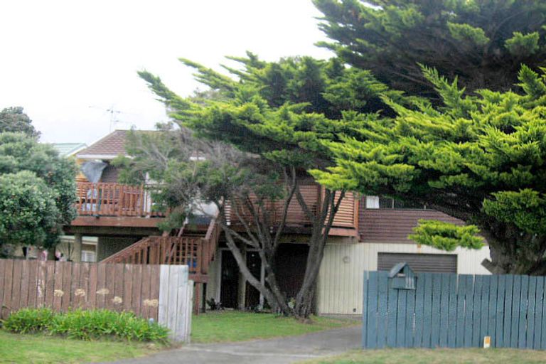 Photo of property in 216 Manly Street, Paraparaumu Beach, Paraparaumu, 5032