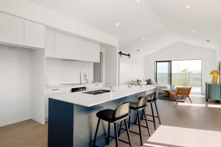 Photo of property in 38 Hugo Shaw Drive, Cambridge, 3434