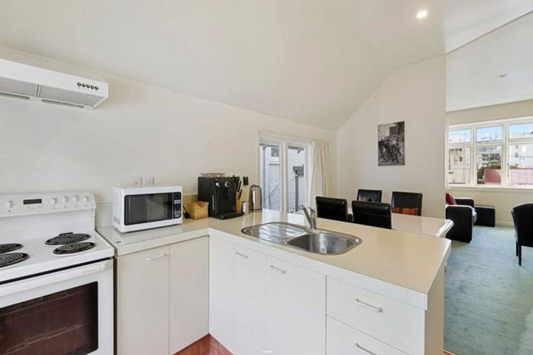 Photo of property in 9 Palmer Street, Aro Valley, Wellington, 6011