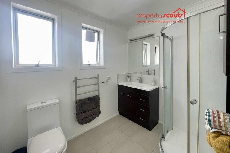 Photo of property in 16 Mangorei Road, Strandon, New Plymouth, 4312