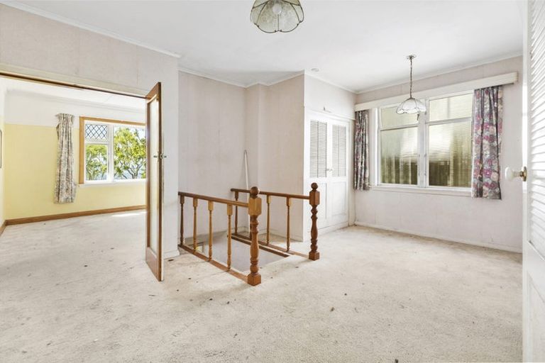 Photo of property in 72 Mitchell Street, Brooklyn, Wellington, 6021