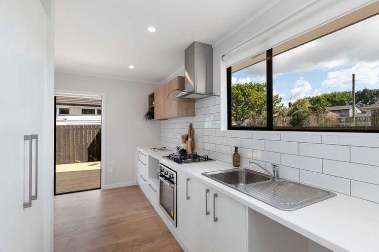 Photo of property in 2/26 Landscape Road, Papatoetoe, Auckland, 2025